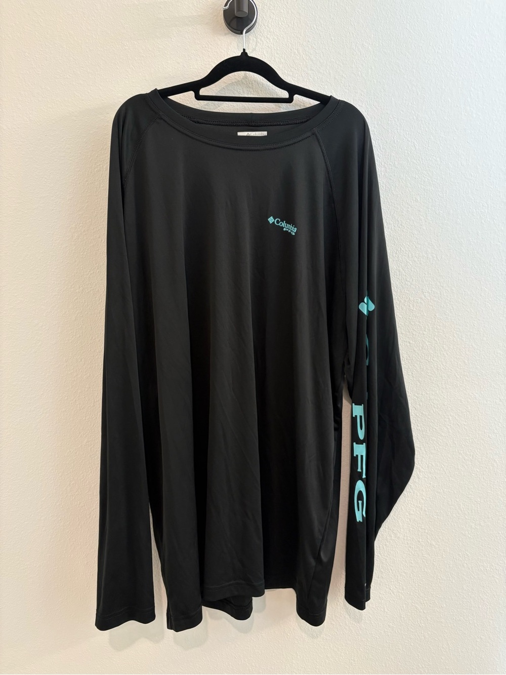 Columbia PFG Black Long-Sleeve PFG Shirt with Teal Logo